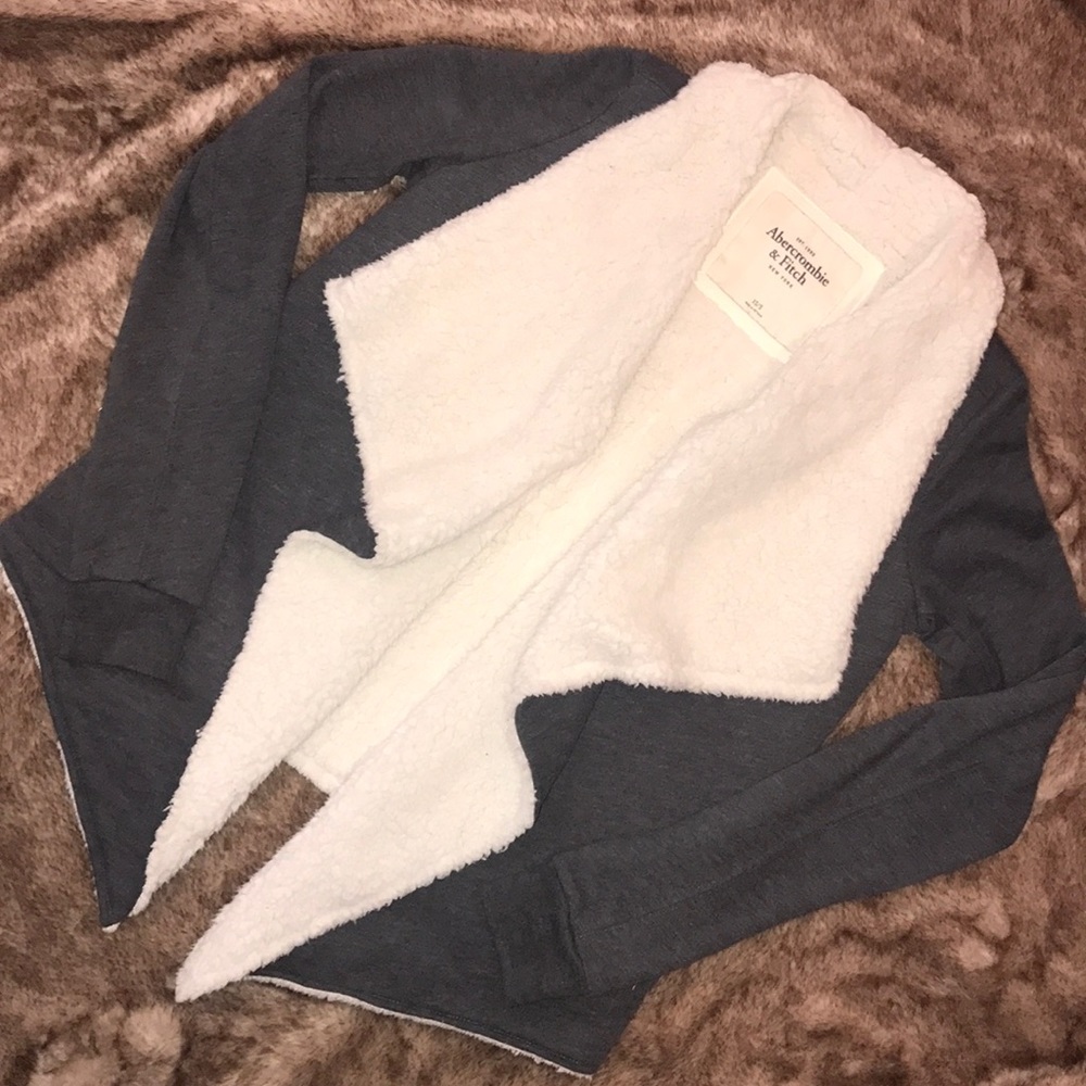 Abercrombie & Fitch Sherpa Cardigan